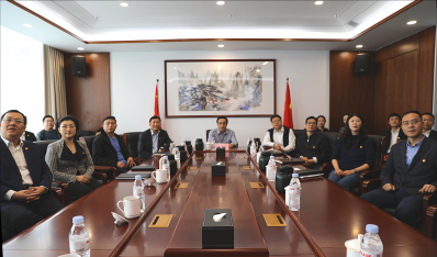 赤峰bevictor伟德集团组织收听收看中国共产党第二十次全国代表大会开幕会盛况